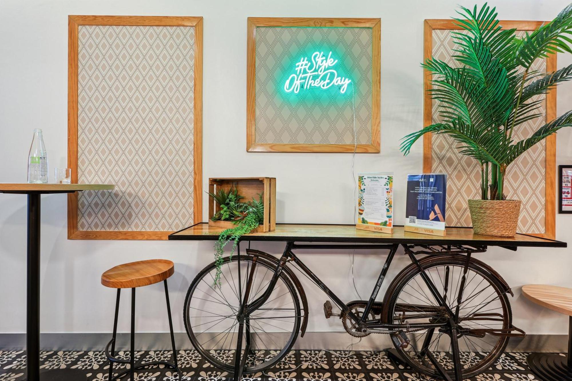 Ibis Styles Paris Republique Le Marais Hotell Exteriör bild